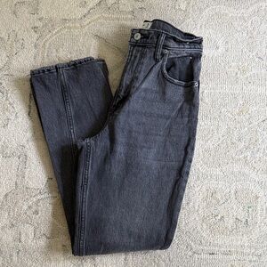 Abercrombie 90s Straight Ultra High Rise Curve Love